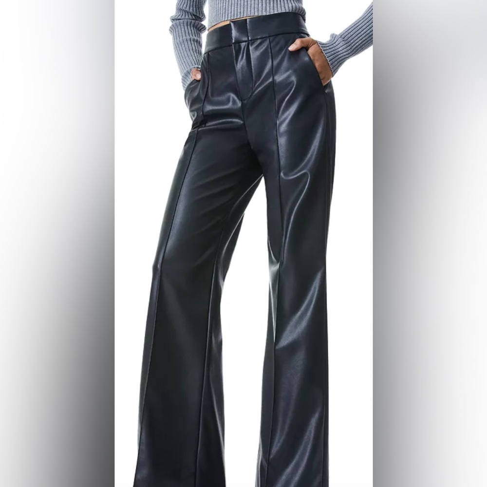NEW - Alice and Olivia Dylan High Waist Wide Leg Pants in black vegan leather!